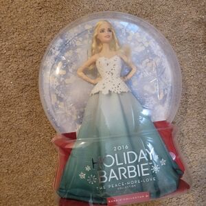 2016 Holiday Barbie *NEW*